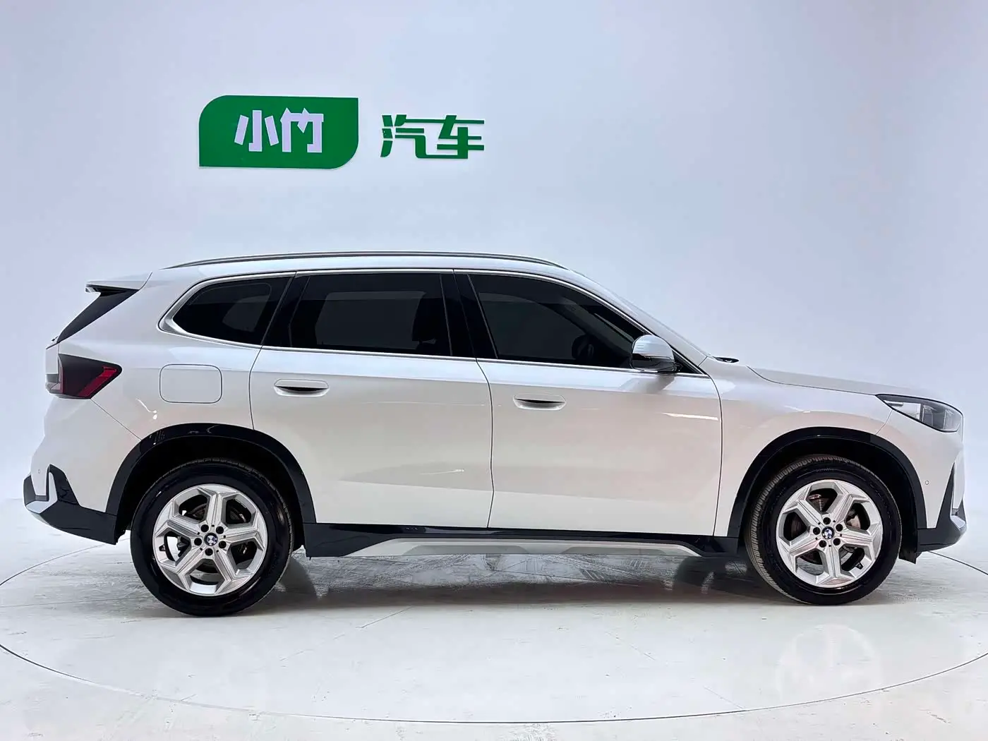 BMW X1 2023 — Фото 8/20