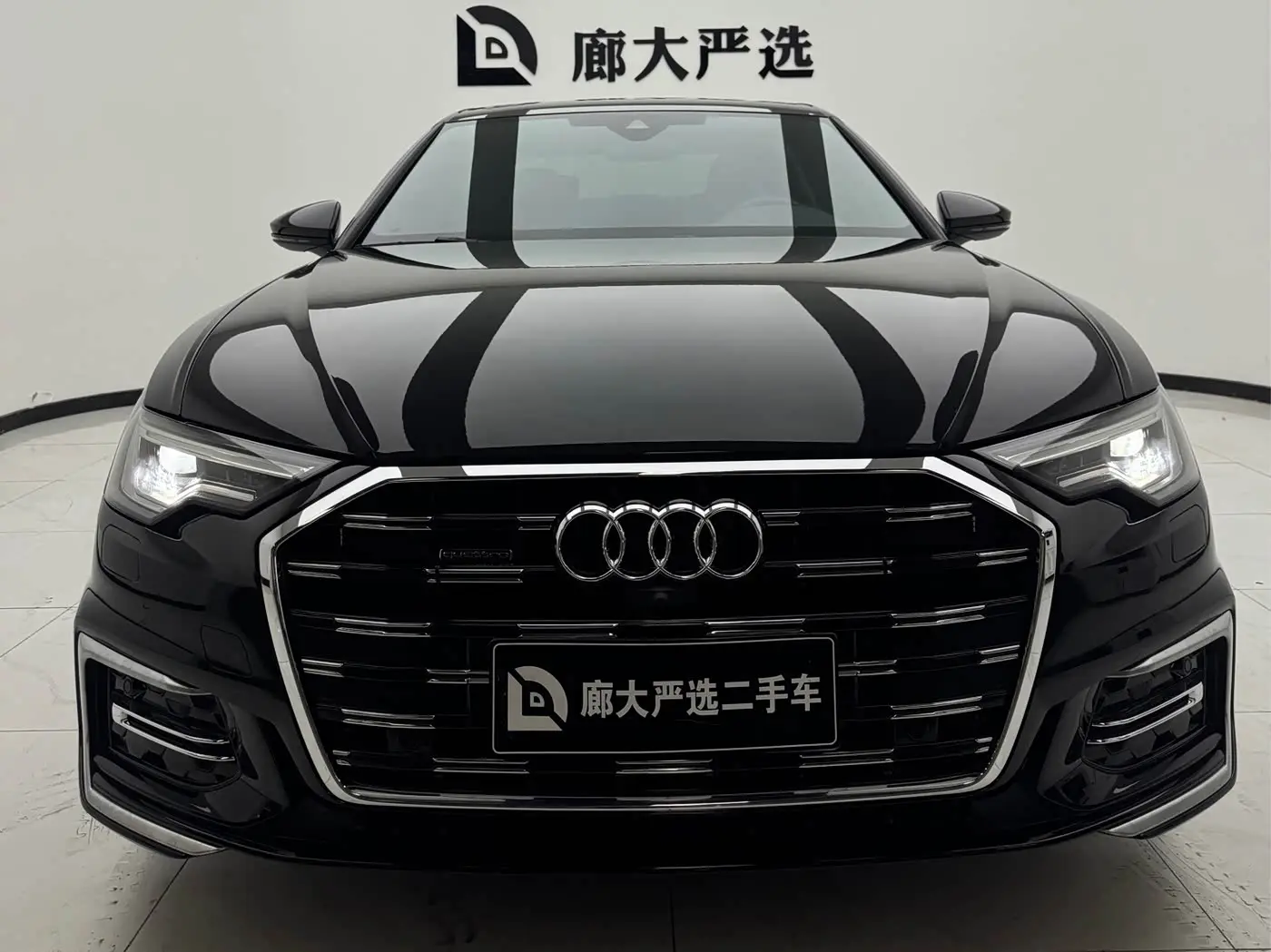 Audi A6L 2023 — Фото 2/11