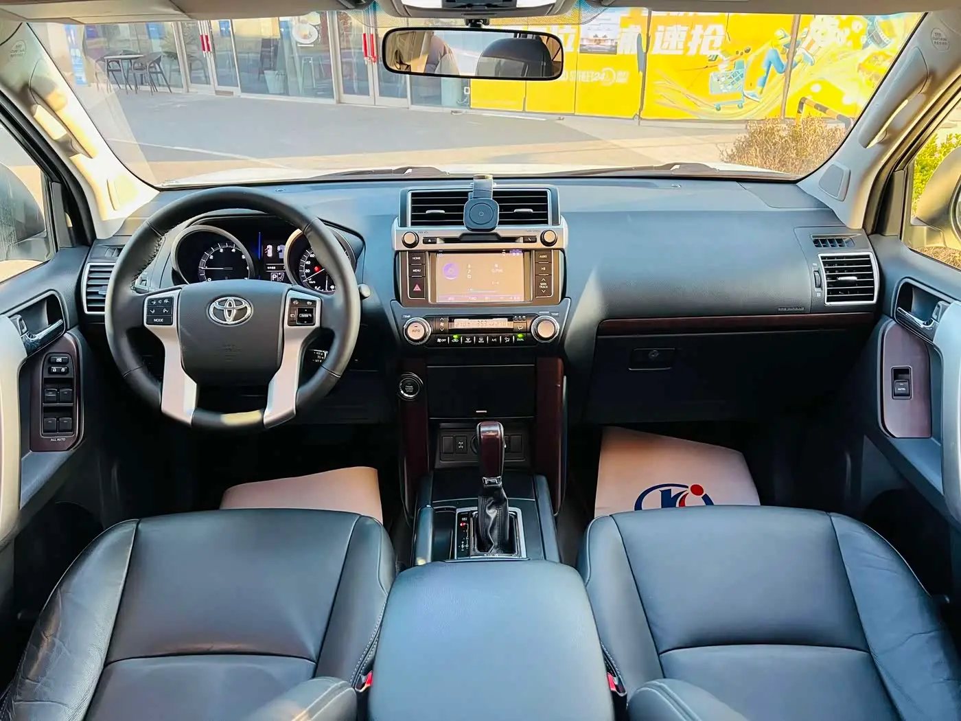 Toyota Prado 2016 — Şəkil 7/12