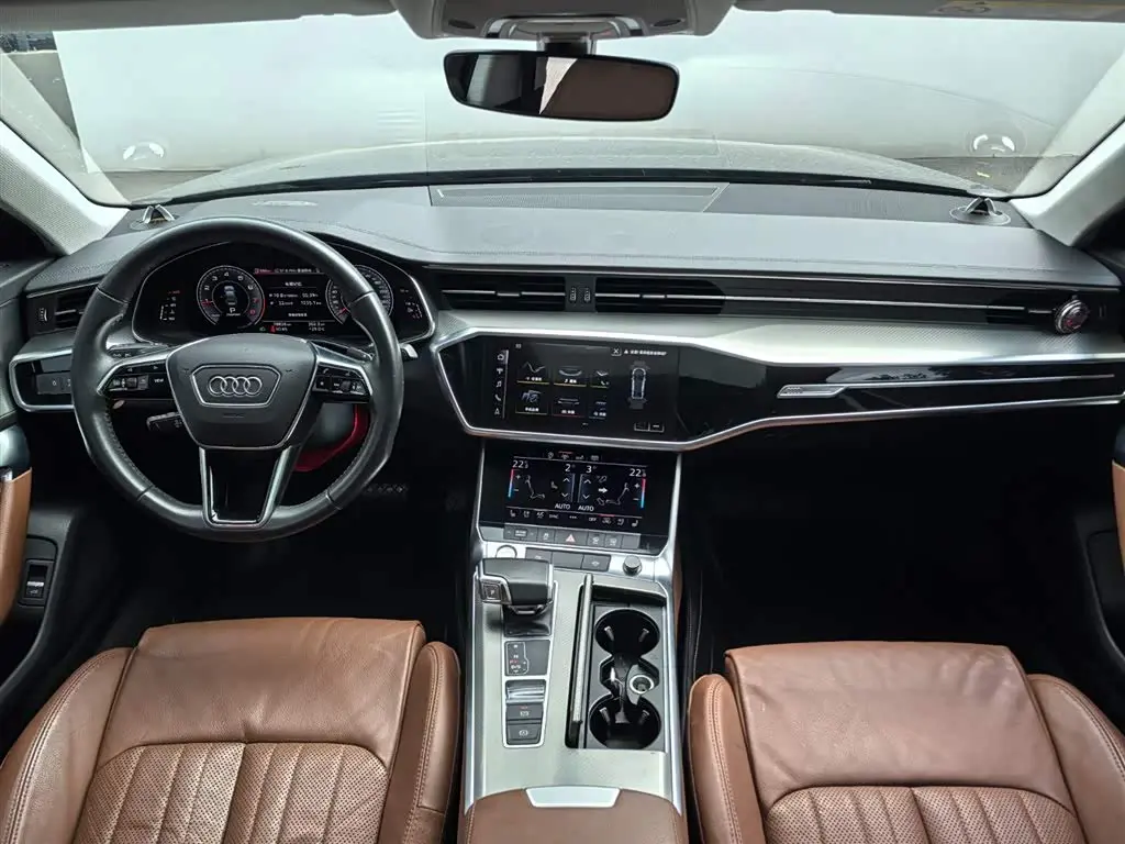 Audi A6L 2020 — Photo 8/20