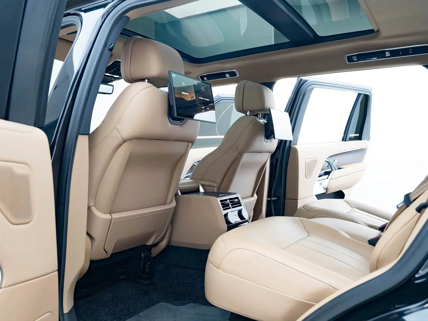 Land Rover Range Rover 2025 — Фото 7/20