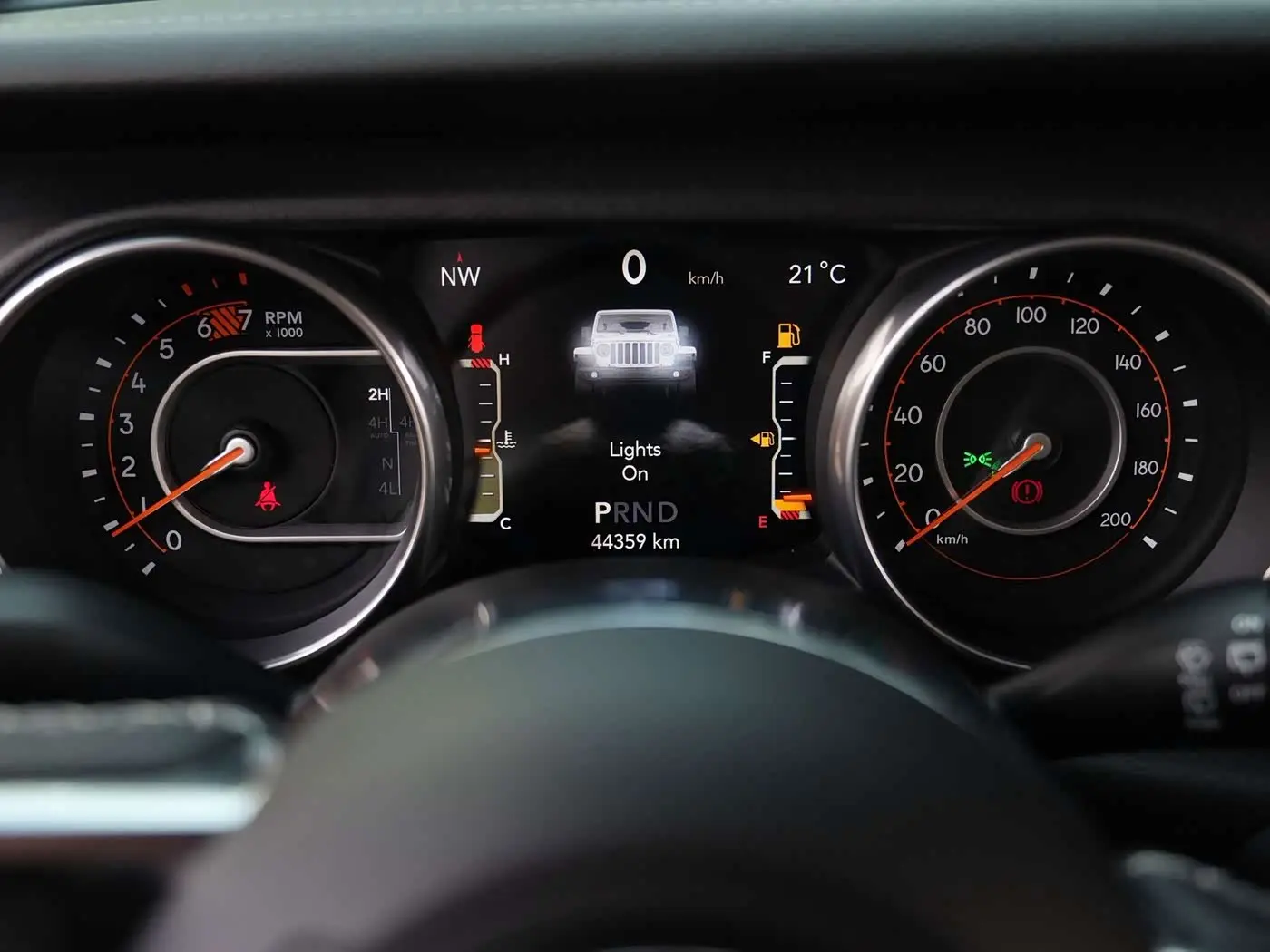 Jeep Wrangler 2018 — Фото 4/14