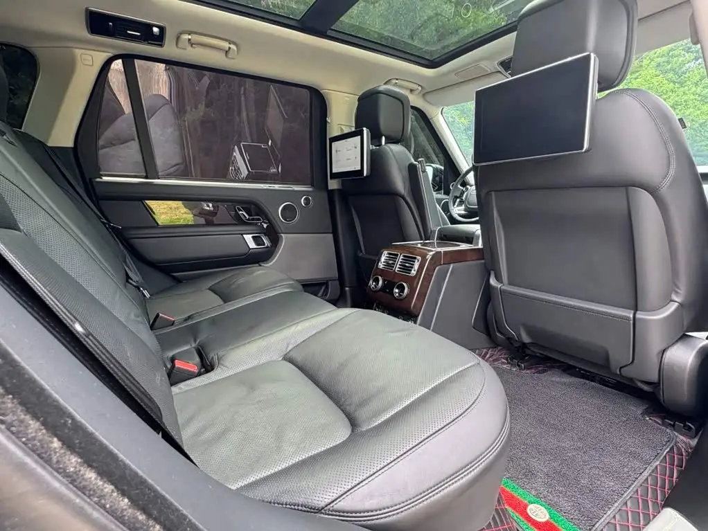 Land Rover Range Rover 2022 — Фото 13/20