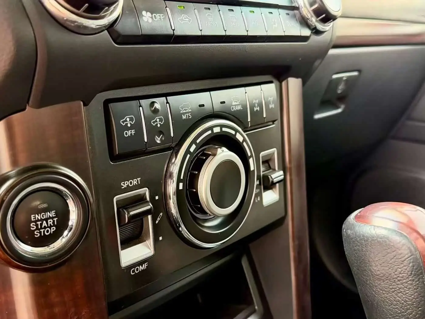 Toyota Prado 2017 — Şəkil 5/9