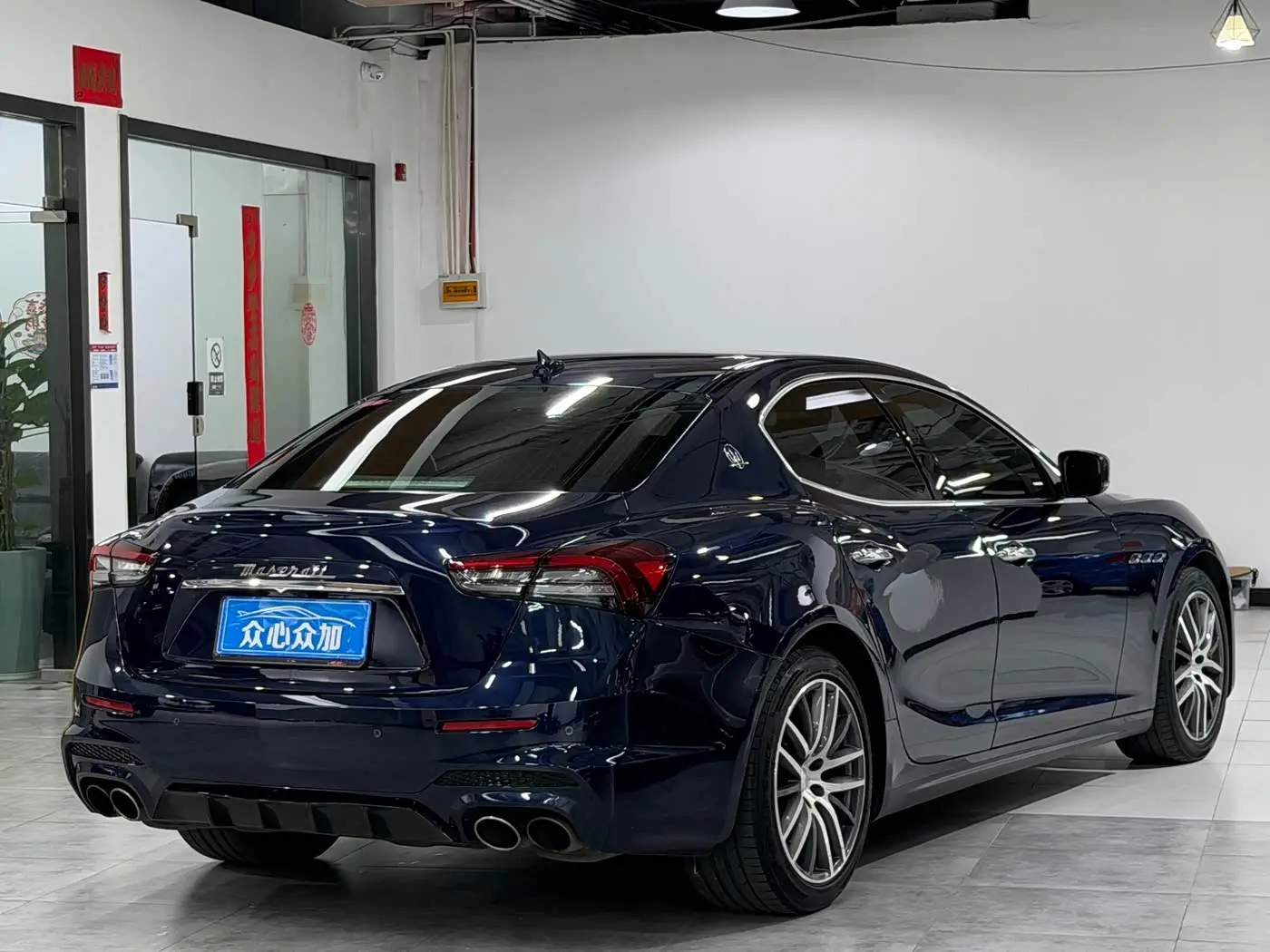 Maserati Ghibli 2015 — Şəkil 6/14