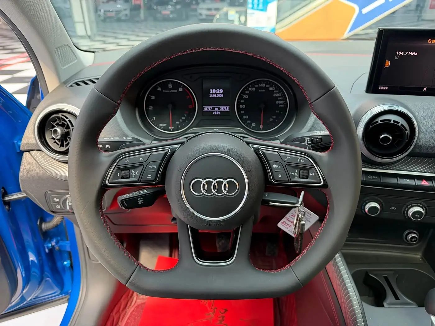 Audi Q2L 2023 — Photo 8/18