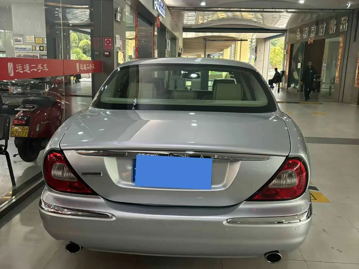 Jaguar XJ 2007 — Şəkil 3/9
