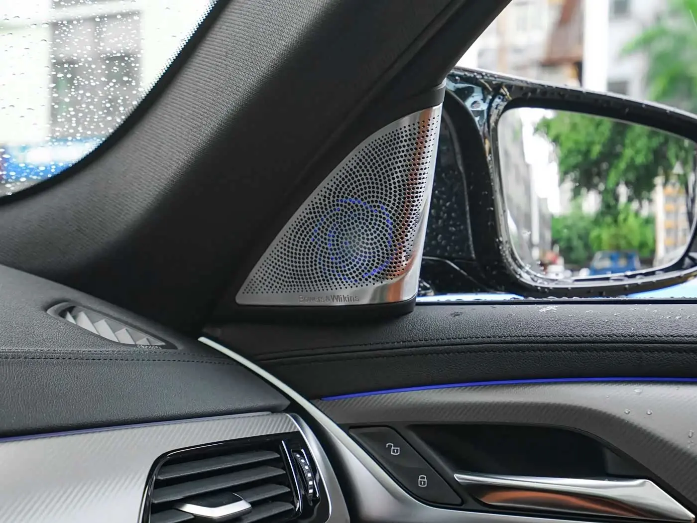 BMW M5 2019 — Photo 11/15