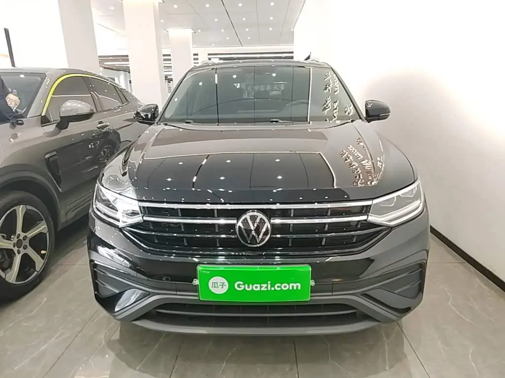 Volkswagen Tiguan L 2026 — Фото 2/19