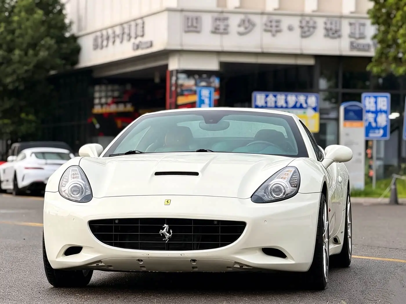 Ferrari California T 2011 — ფოტო 2/9