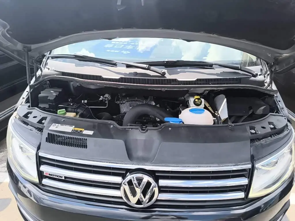 Volkswagen Multivan 2018 — Photo 20/20