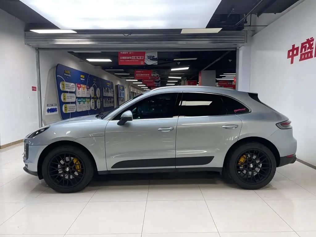 Porsche Macan 2019 — Photo 4/20