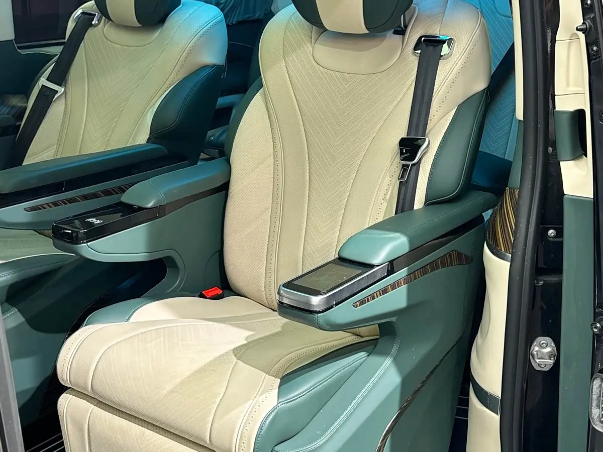 Mercedes-Benz Vito 2022 — Фото 20/20