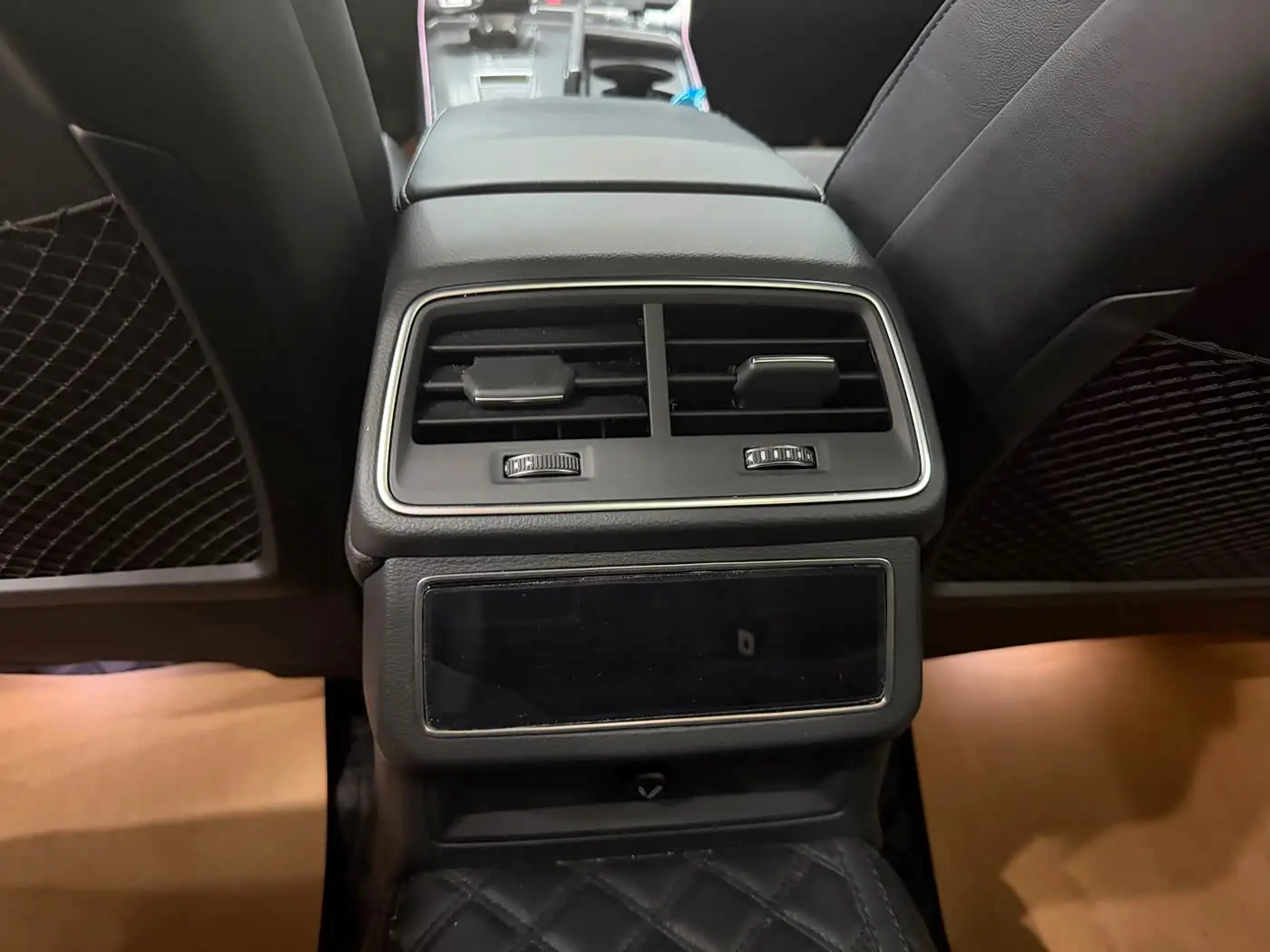 Audi A6L 2022 — Photo 15/15