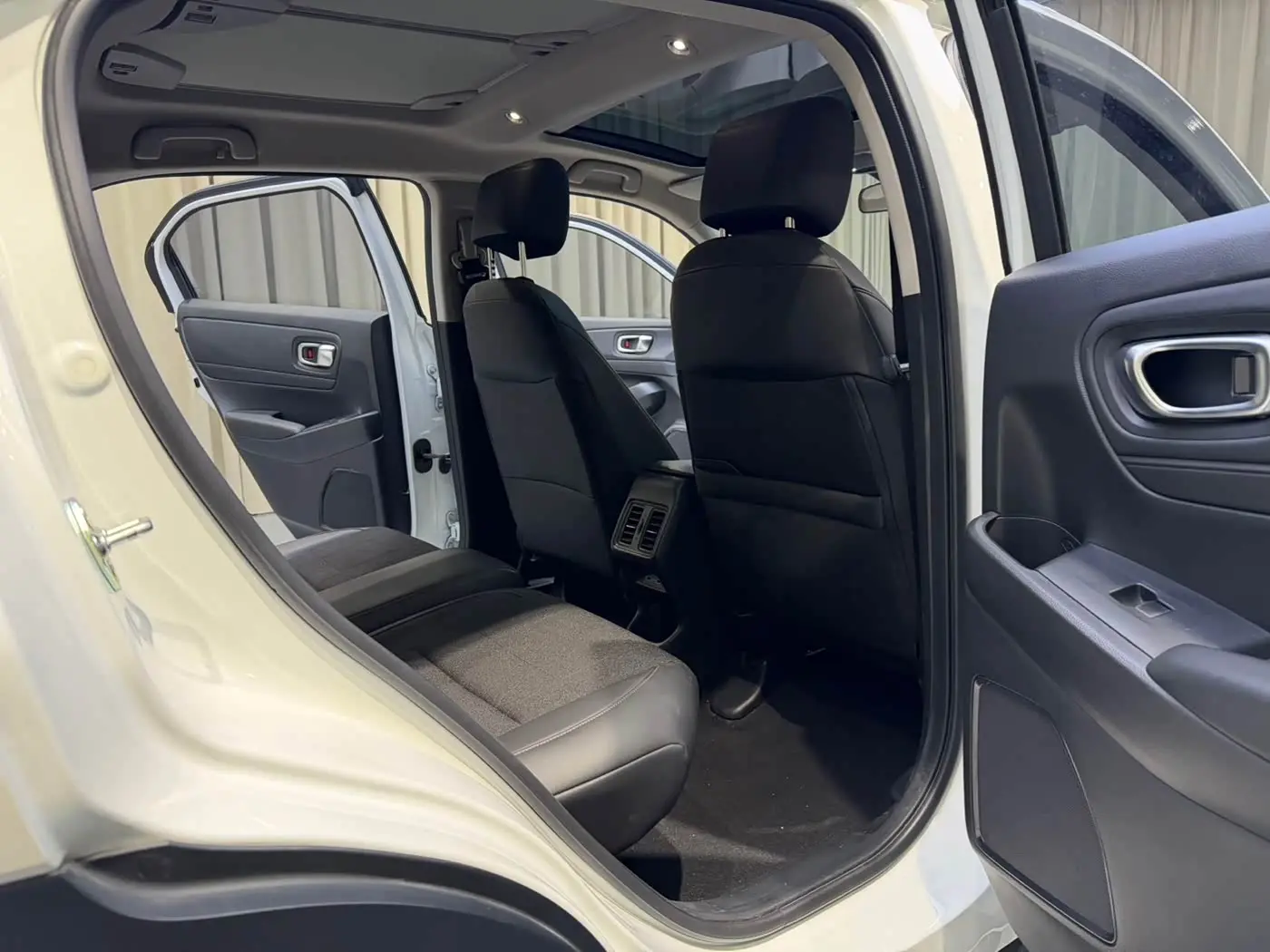 Honda Vezel 2024 — Şəkil 9/17
