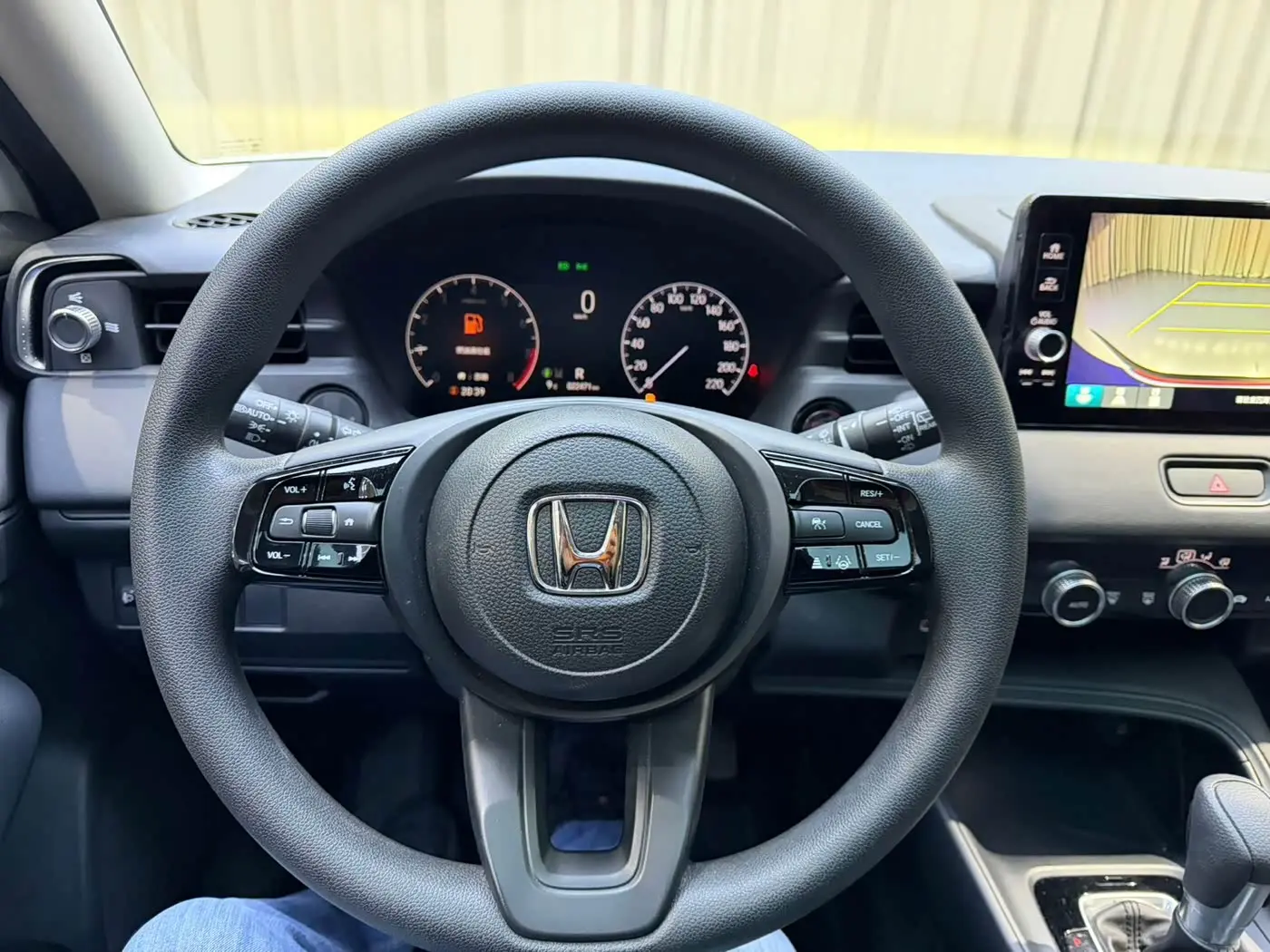 Honda Vezel 2024 — Şəkil 13/17