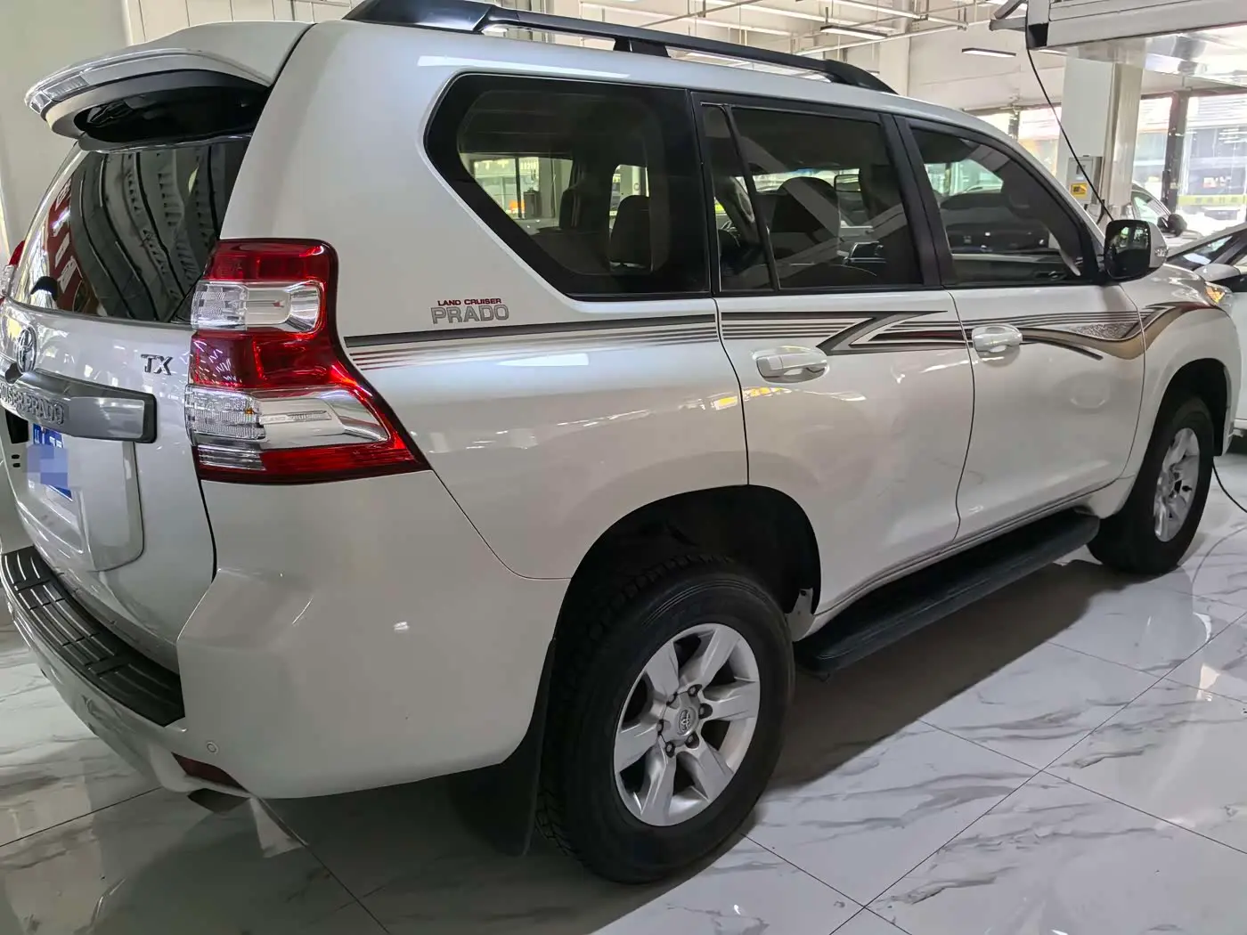 Toyota Prado 2014 — ფოტო 6/12
