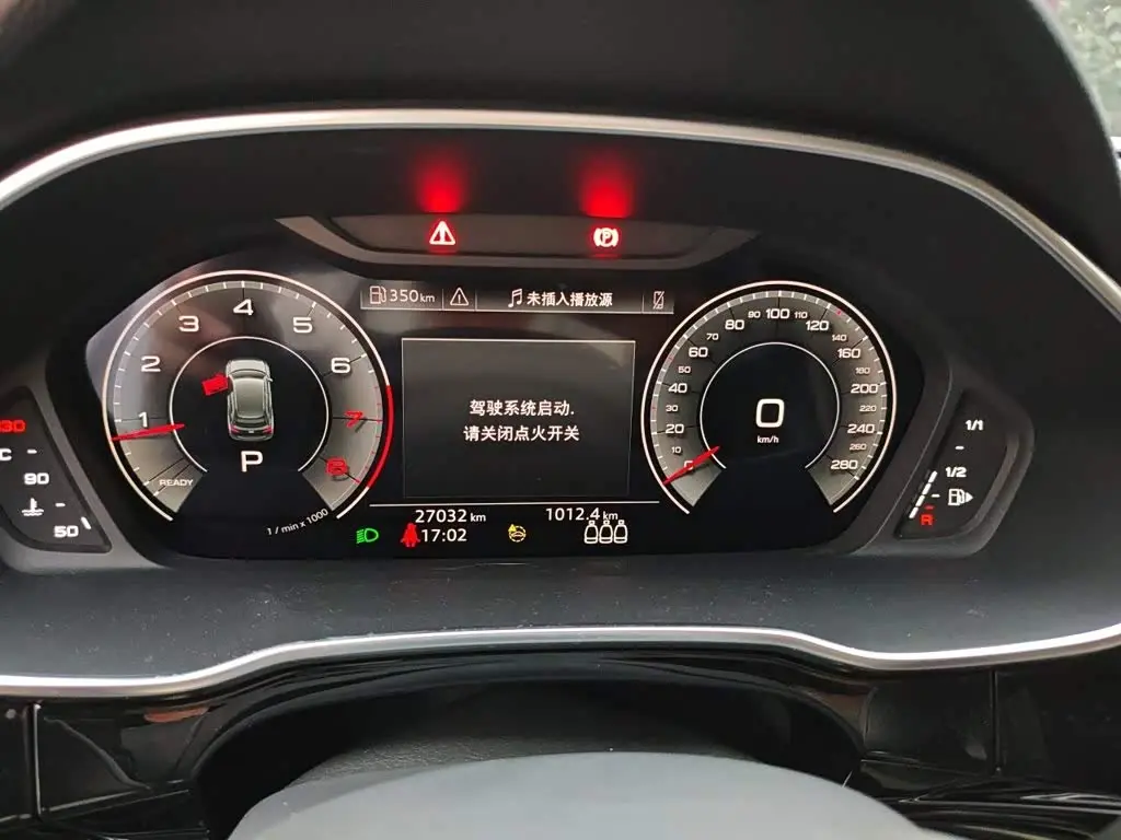 Audi Q3 2023 — Фото 12/20
