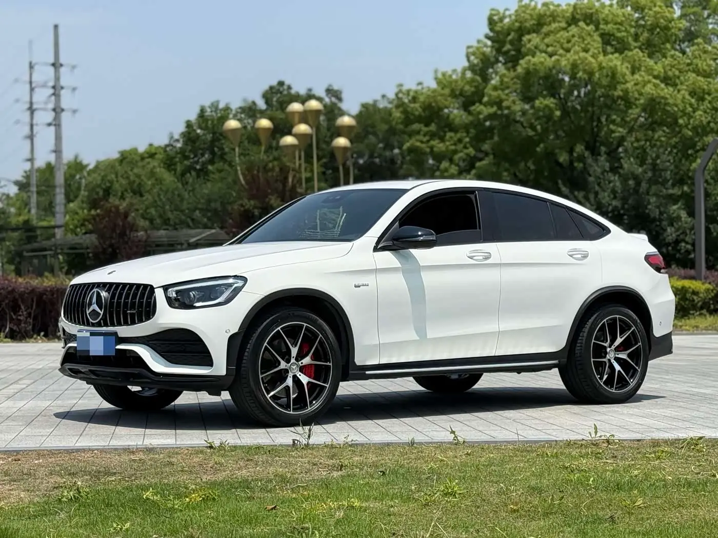 Mercedes-Benz GLC Coupe AMG 2021 — Photo 1/20
