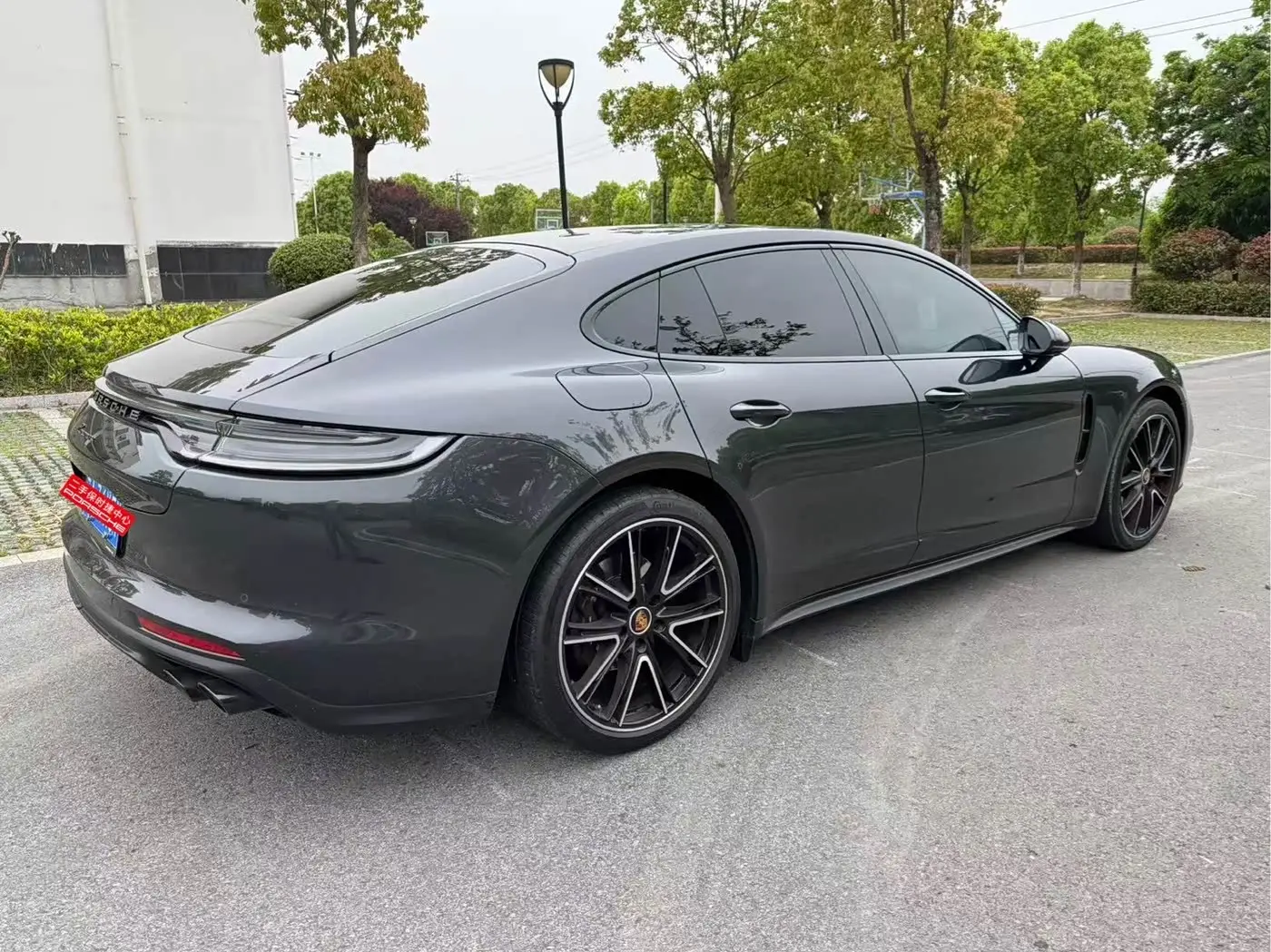 Porsche Panamera 2023 — ფოტო 3/10