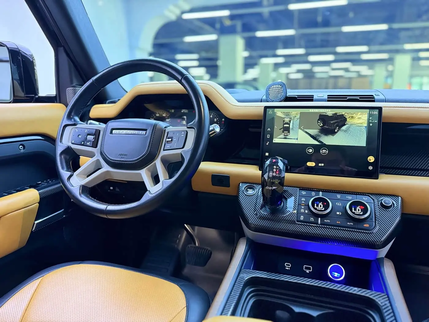 Land Rover Defender 2021 — Фото 12/16