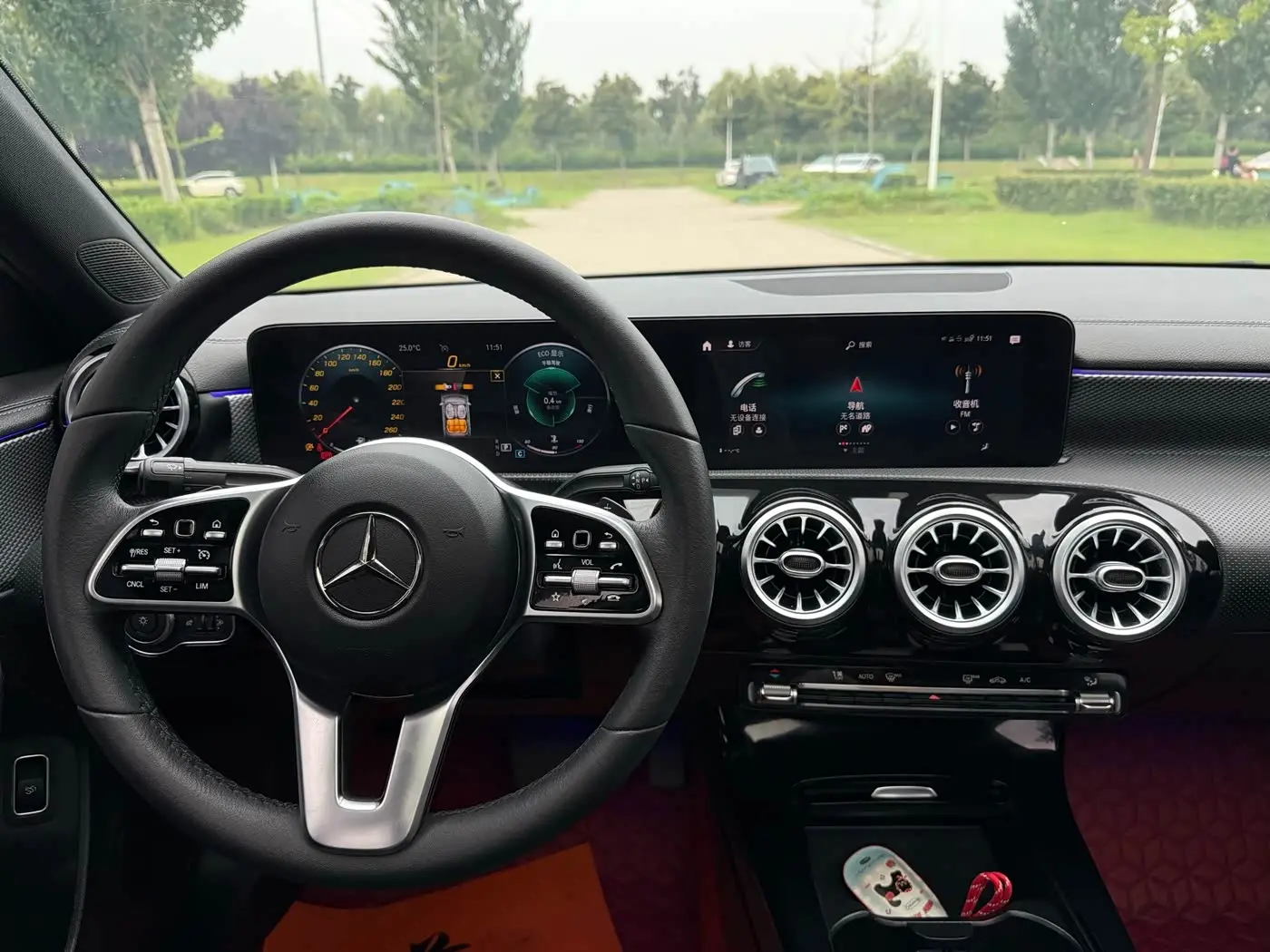Mercedes-Benz A-Class 2022 — Photo 10/19