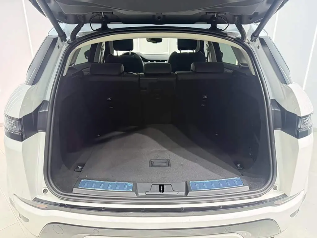 Land Rover Range Rover Evoque 2022 — Фото 2/18