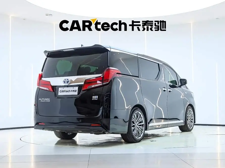 Toyota Alphard 2021 — Photo 3/20