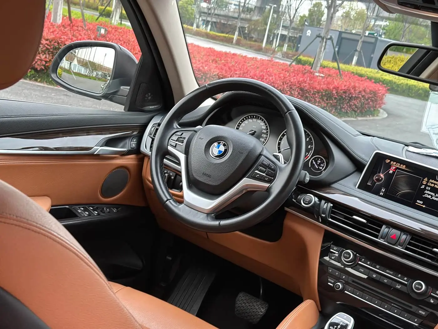 BMW X6 2015 — Photo 14/16