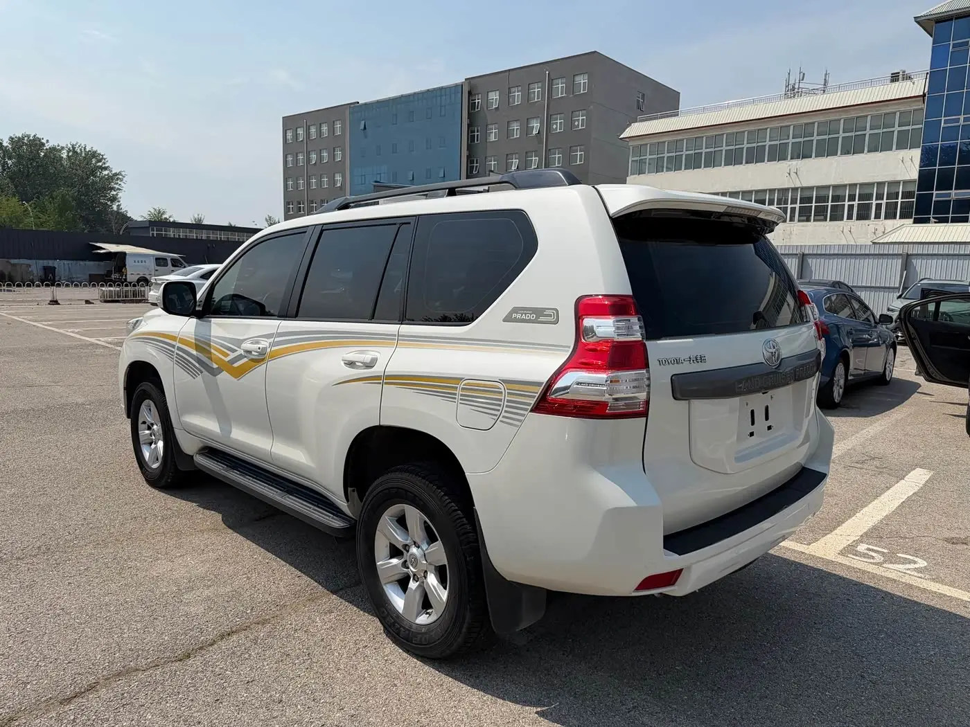 Toyota Prado 2016 — Photo 7/20
