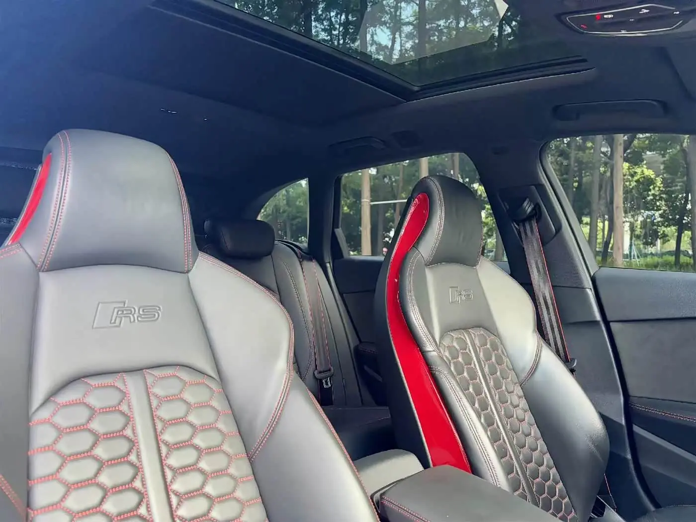 Audi RS 4 2021 — Şəkil 6/9
