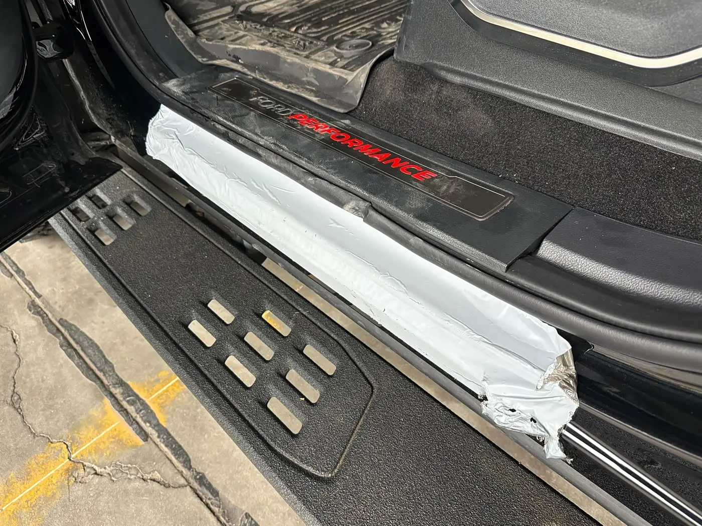 Ford F-150 Raptor 2023 — ფოტო 7/11