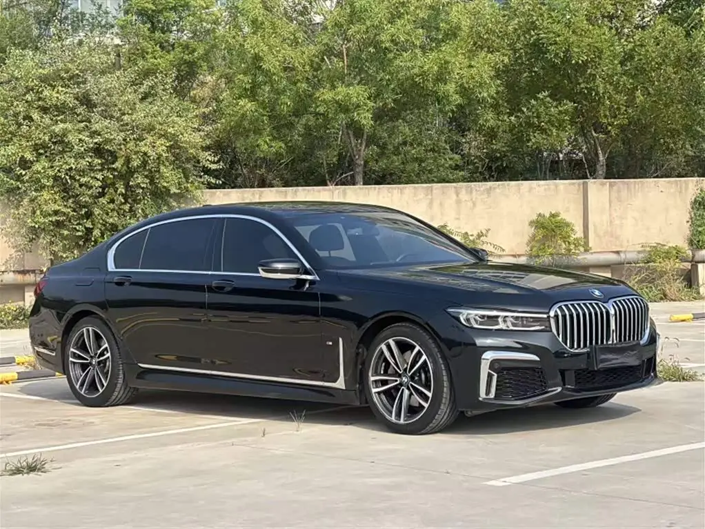 BMW 7 Series 2022 — Şəkil 4/11