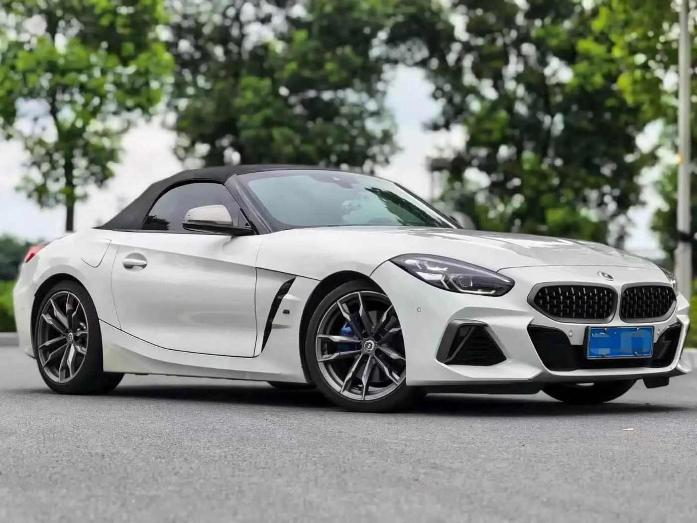 BMW Z4 2022 — Фото 3/9