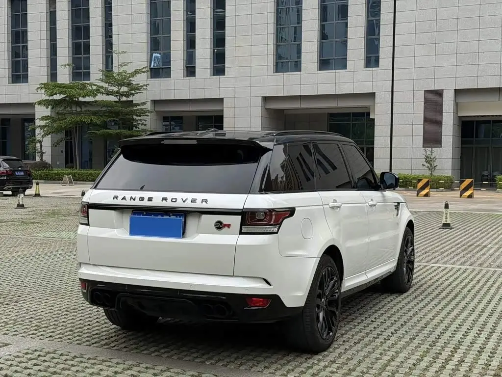 Land Rover Range Rover Sport 2014 — Photo 7/9