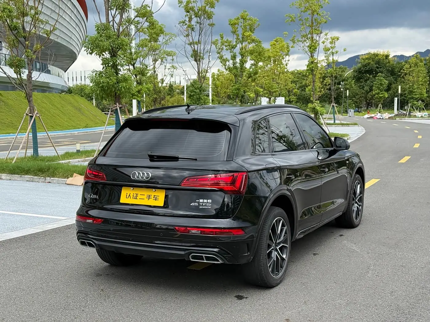 Audi Q5L 2024 — Photo 7/18