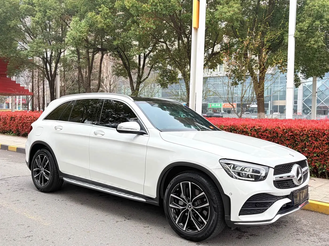 Mercedes-Benz GLC 2020 — Photo 3/9