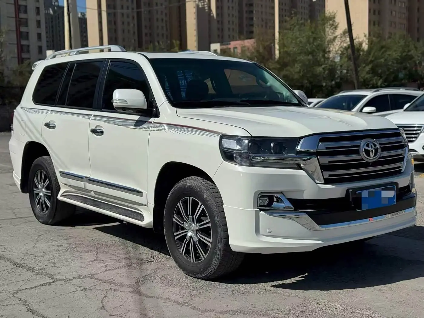 Toyota Land Cruiser 2014 — Фото 3/15