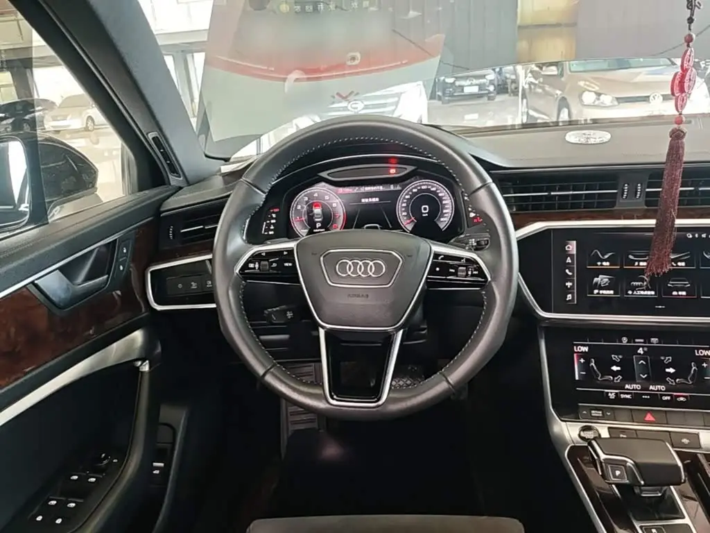 Audi A6L 2020 — Şəkil 11/20