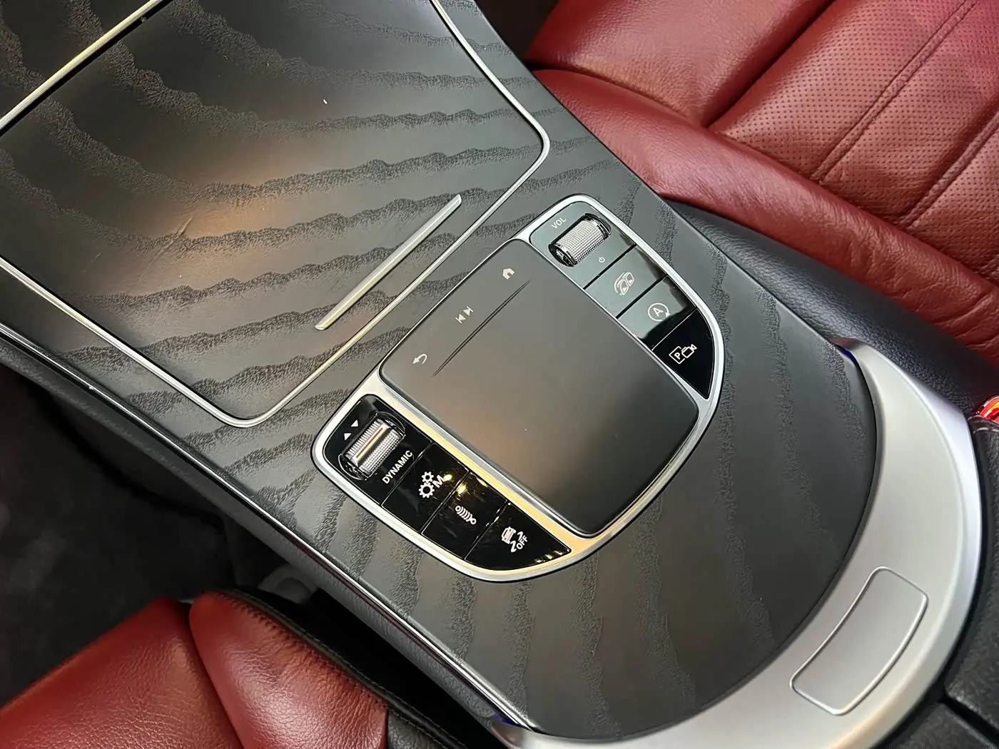 Mercedes-Benz GLC Coupe AMG 2022 — Photo 9/19