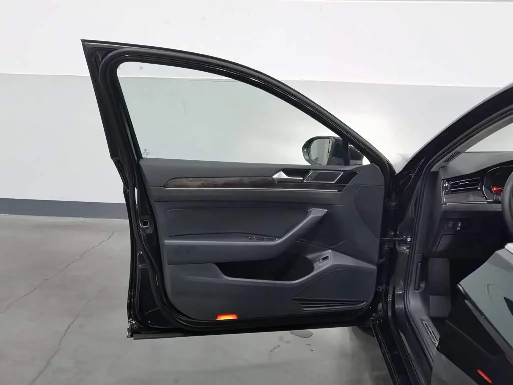 Volkswagen Magotan 2019 — Şəkil 8/20