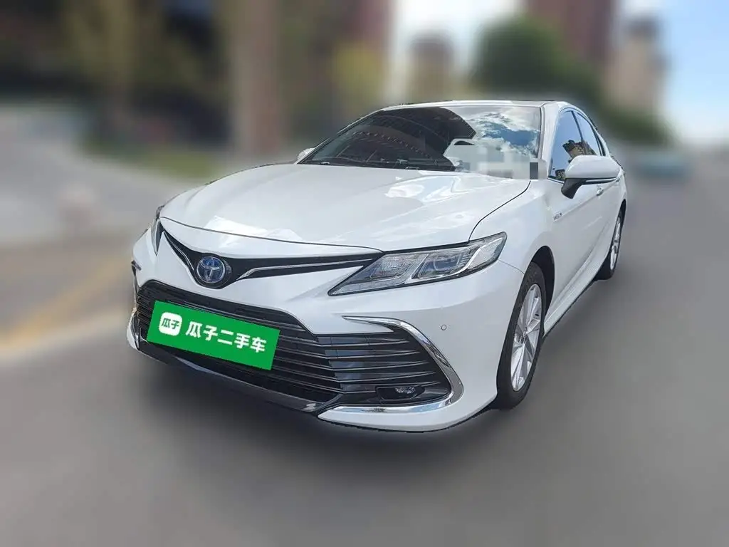 Toyota Camry, 2023