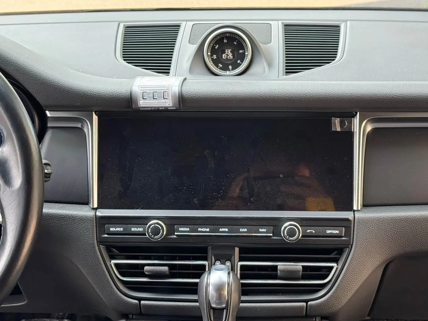Porsche Macan 2019 — Photo 14/18