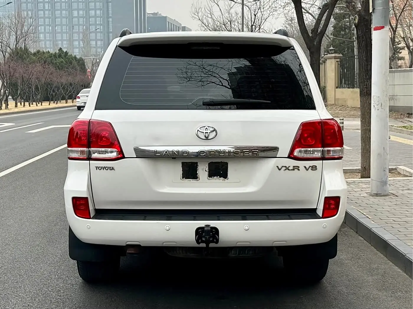 Toyota Land Cruiser 2008 — Photo 17/17