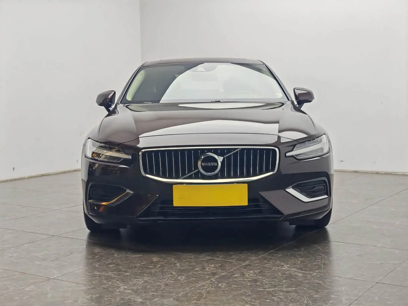 Volvo S60 2020 — Фото 5/20