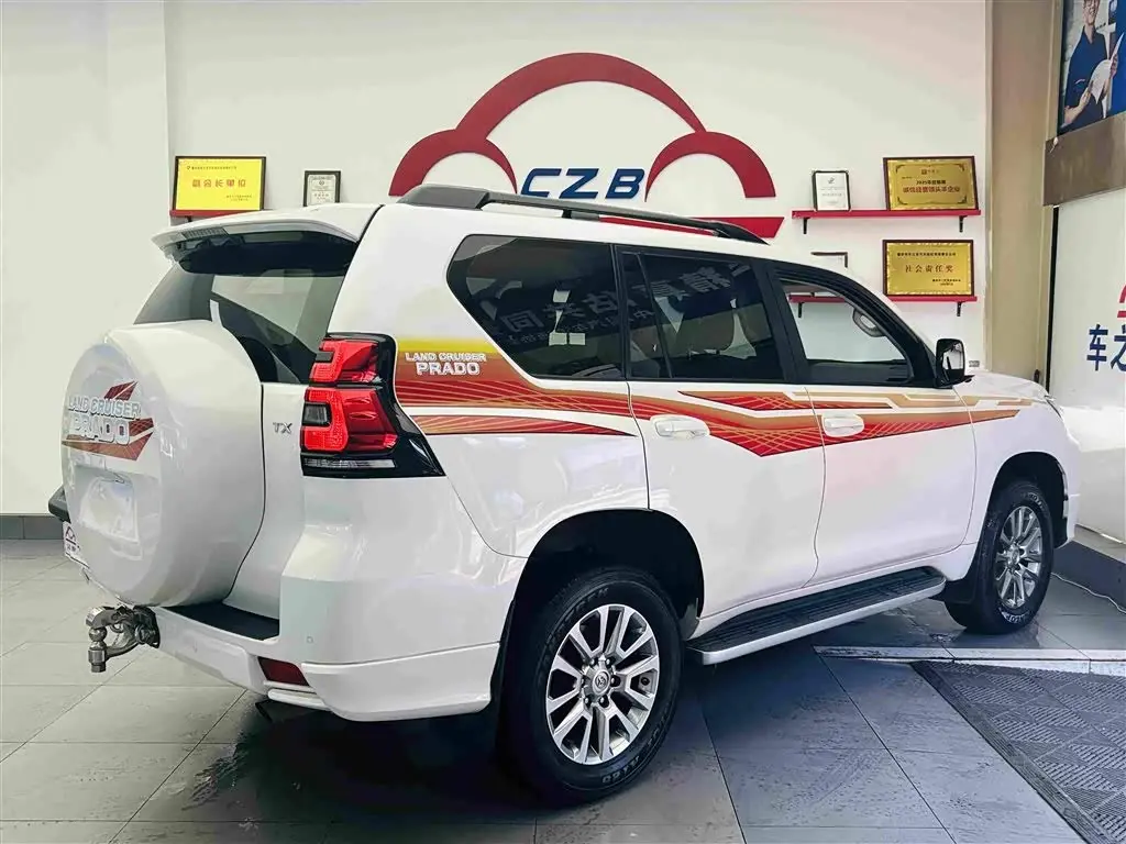 Toyota Prado 2020 — Photo 5/20