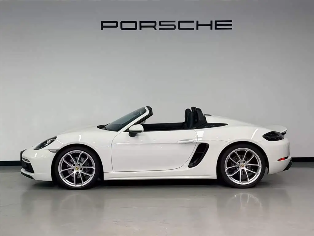 Porsche 718 2024 — Photo 5/19