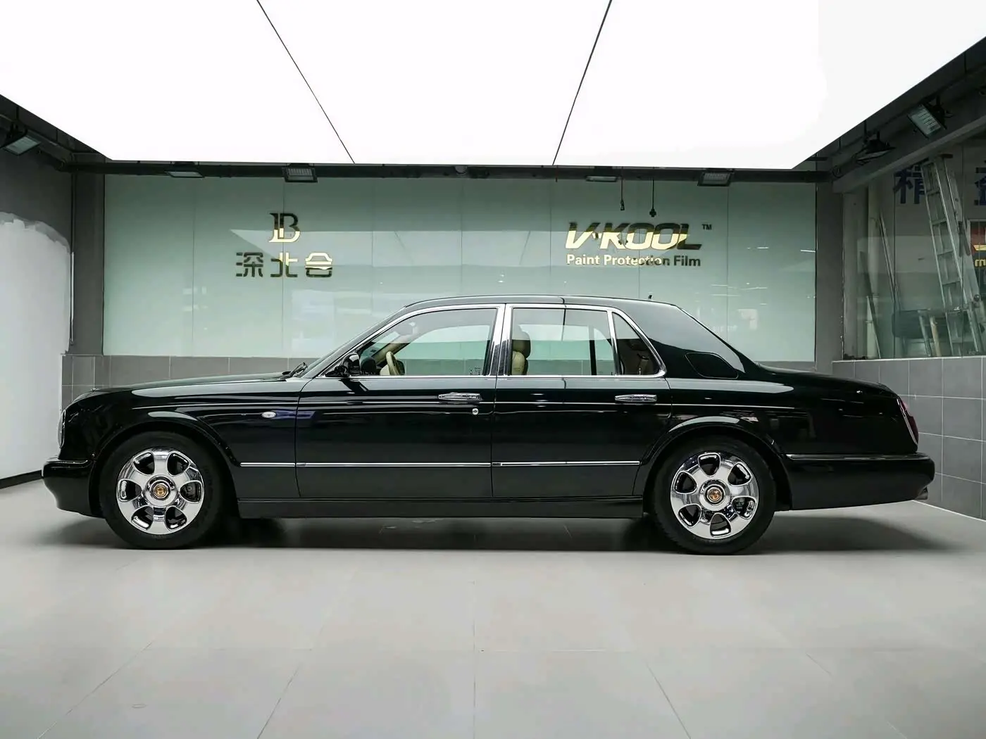 Bentley Arnage 2005 — Фото 8/20