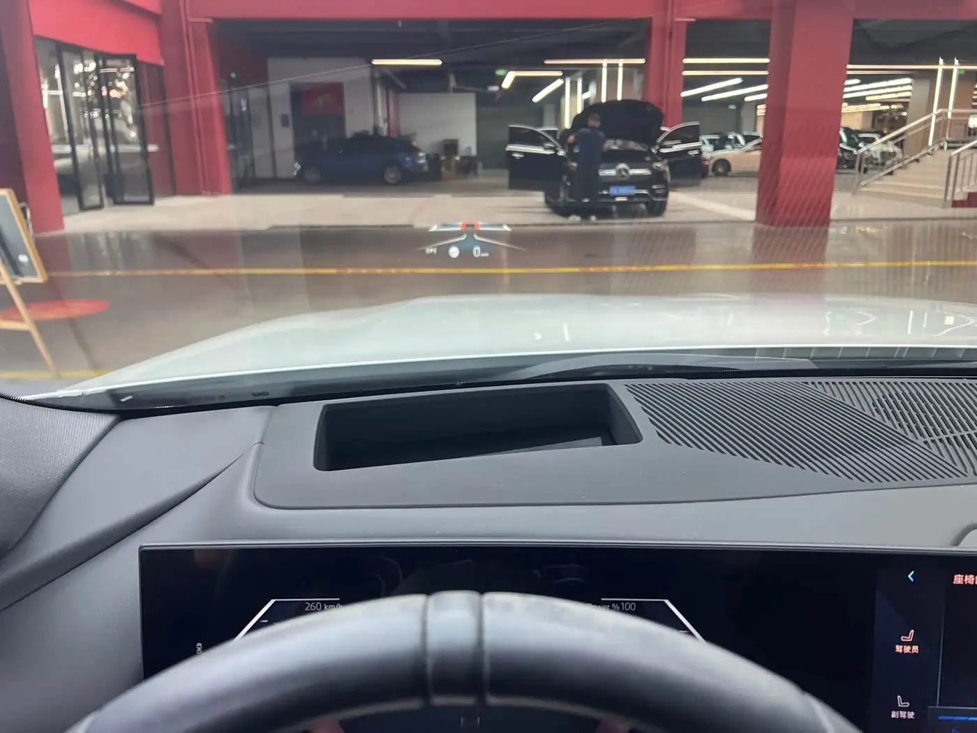 BMW 5 Series 2025 — Photo 10/18