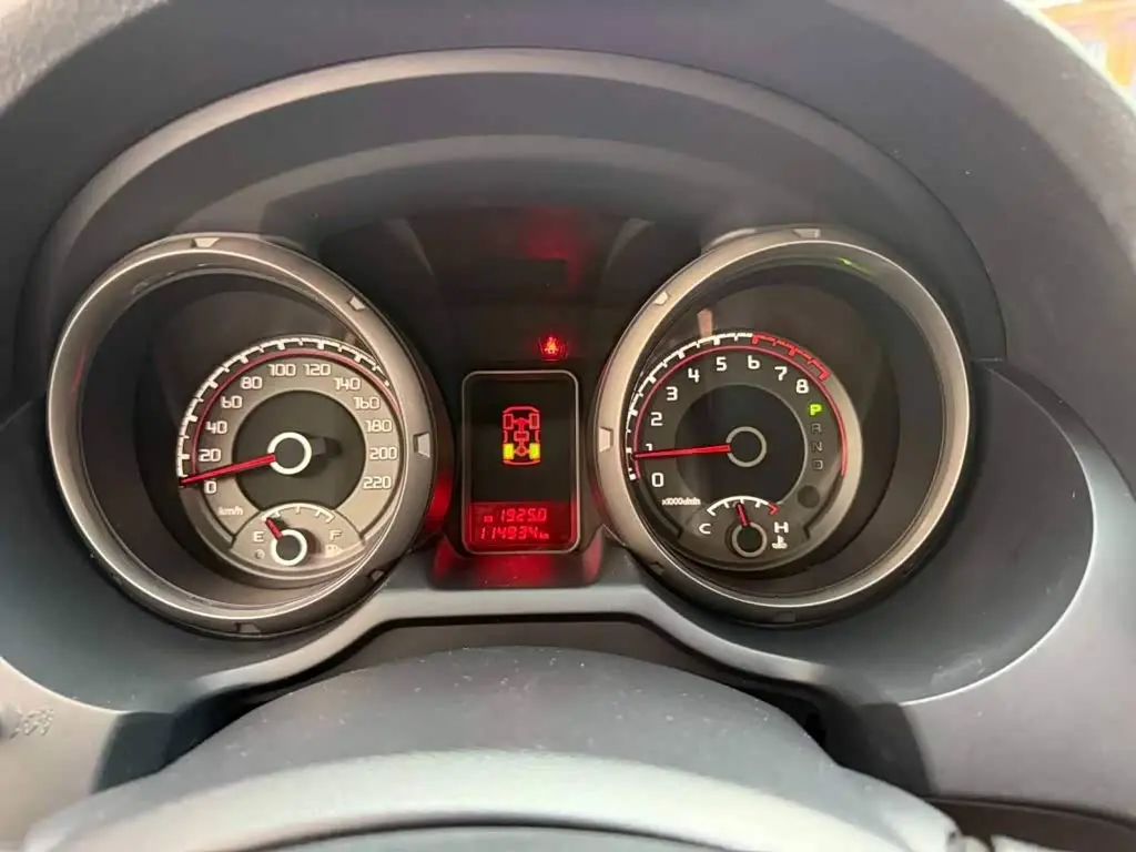Mitsubishi Pajero 2020 — Şəkil 3/4